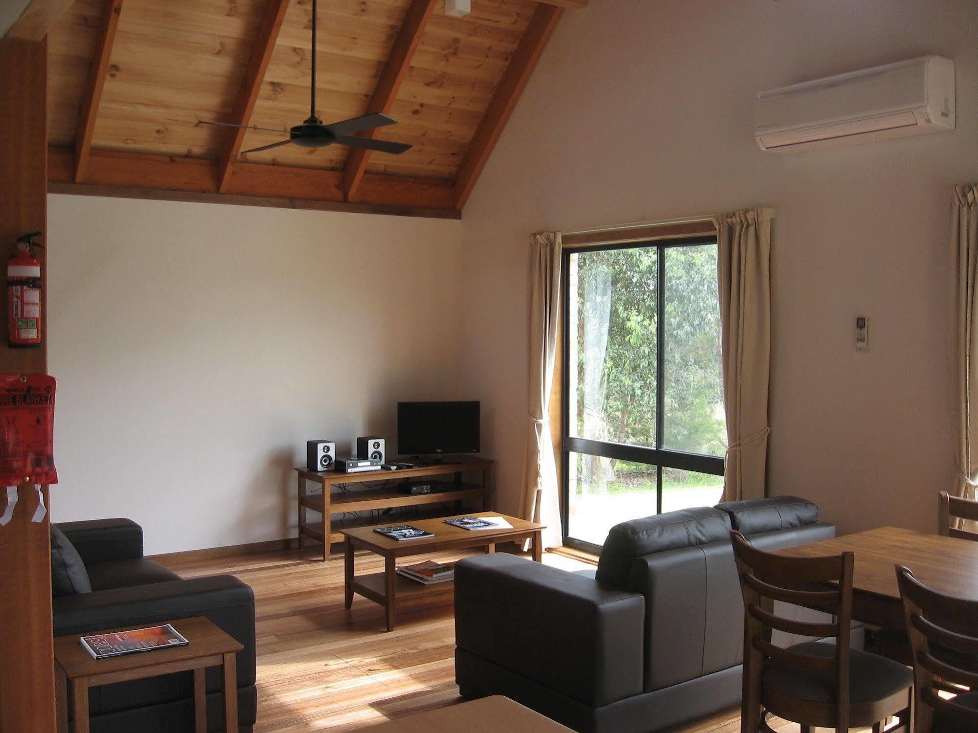 Prom Coast Holiday Lodge Waratah Bay Екстериор снимка