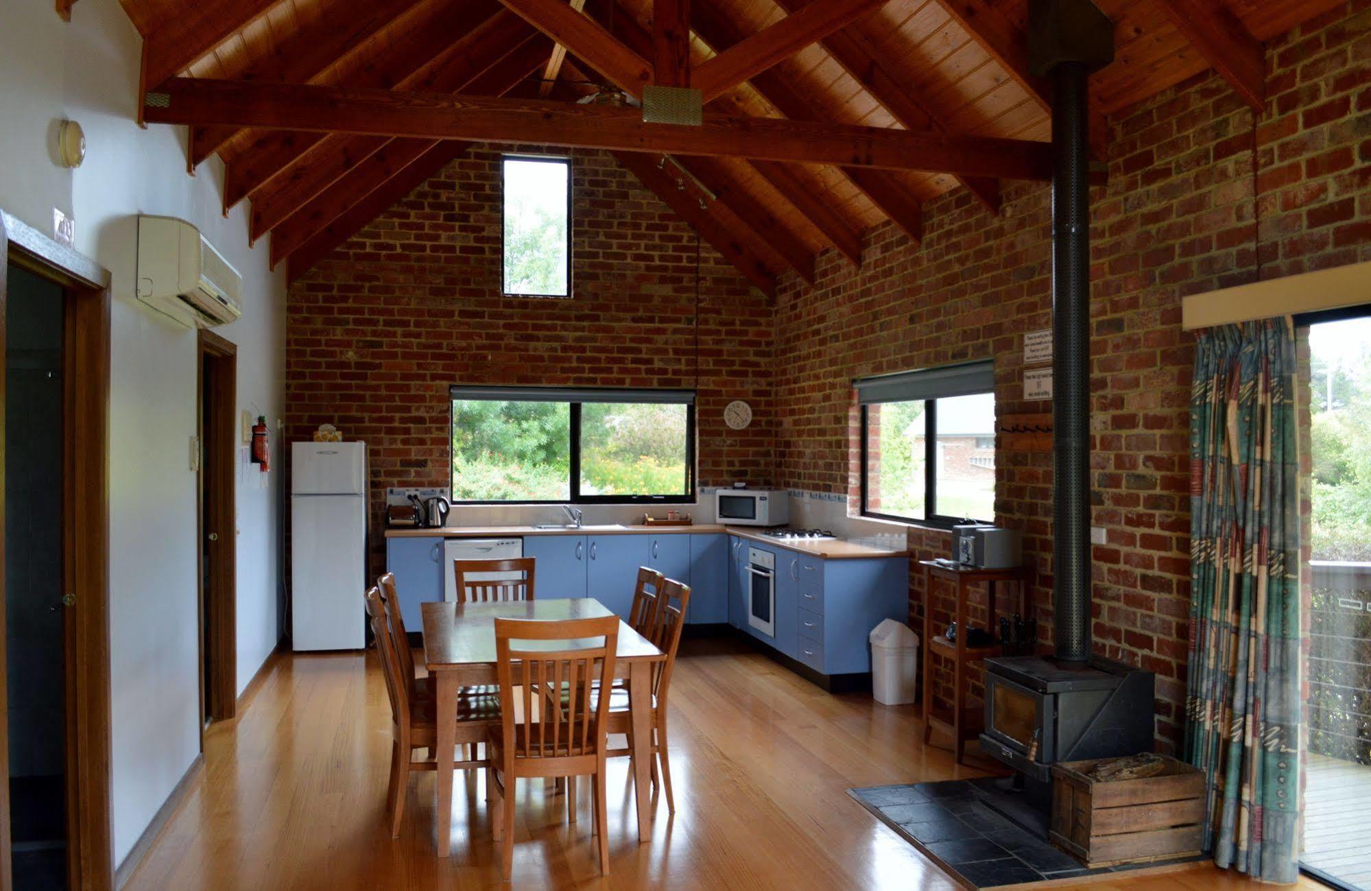 Prom Coast Holiday Lodge Waratah Bay Екстериор снимка