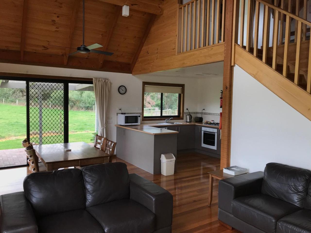 Prom Coast Holiday Lodge Waratah Bay Екстериор снимка