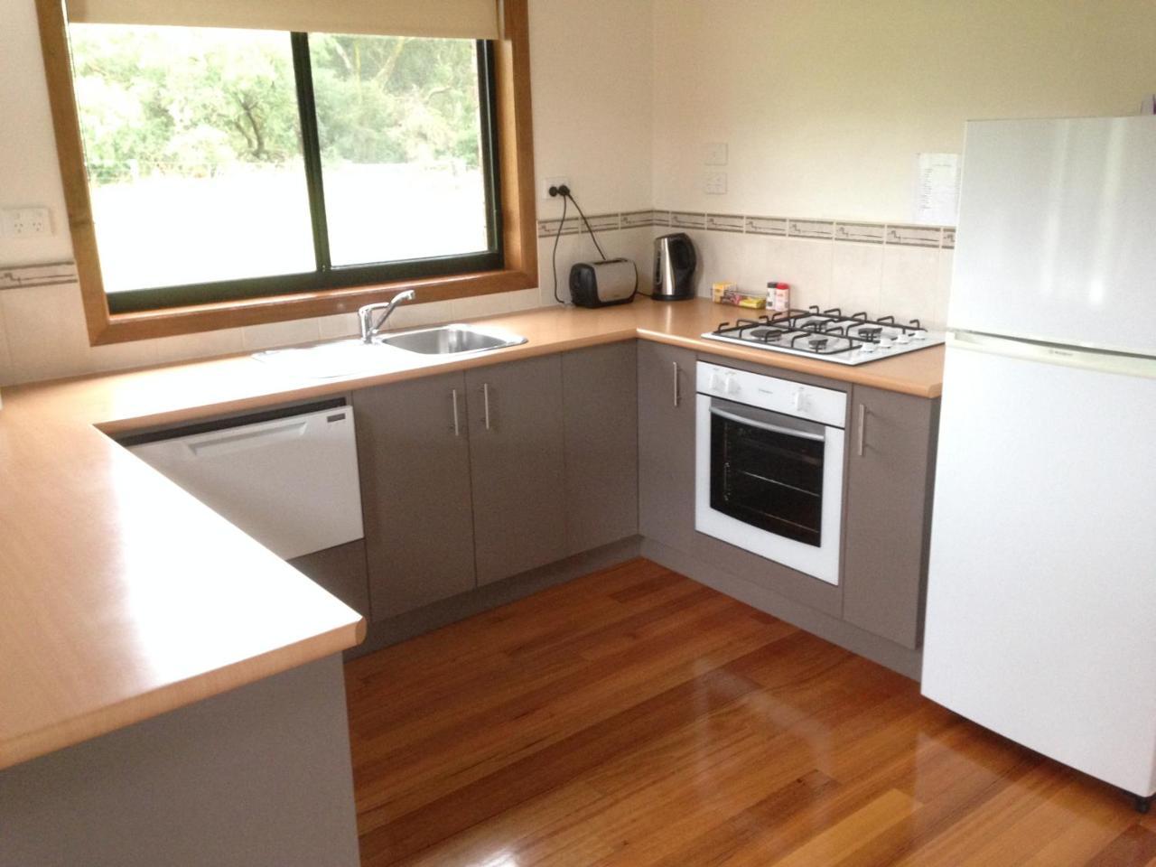 Prom Coast Holiday Lodge Waratah Bay Екстериор снимка
